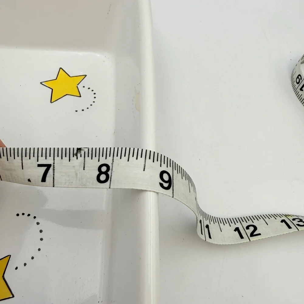 ABC Distributing Reindeer Christmas Ceramic Baking Dish 13x9 White Yellow Stars
